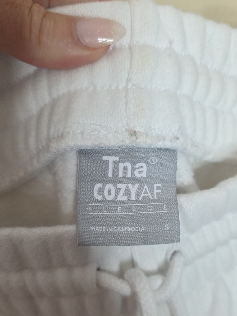 Aritzia White Drawstring Jogger Sweatpants - Picture 2 of 11